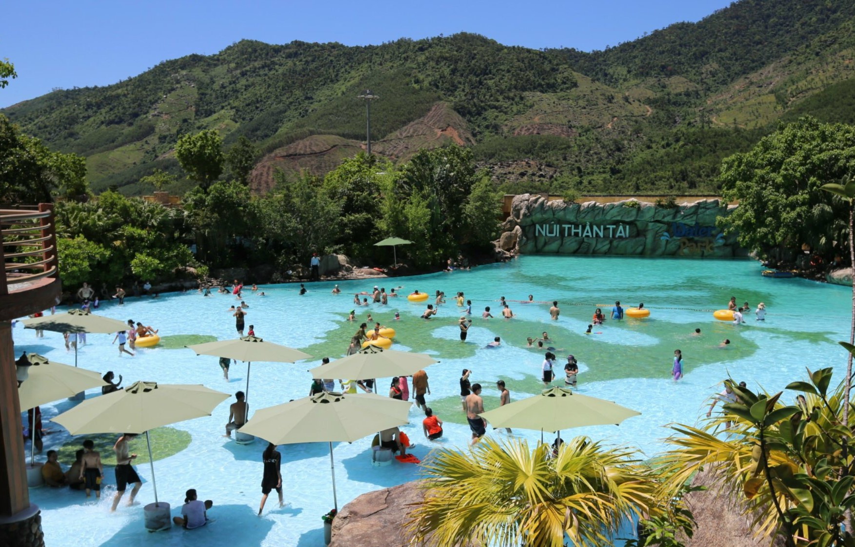 Công viên suối khoáng nóng núi Thần Tài (ảnh minh họa)